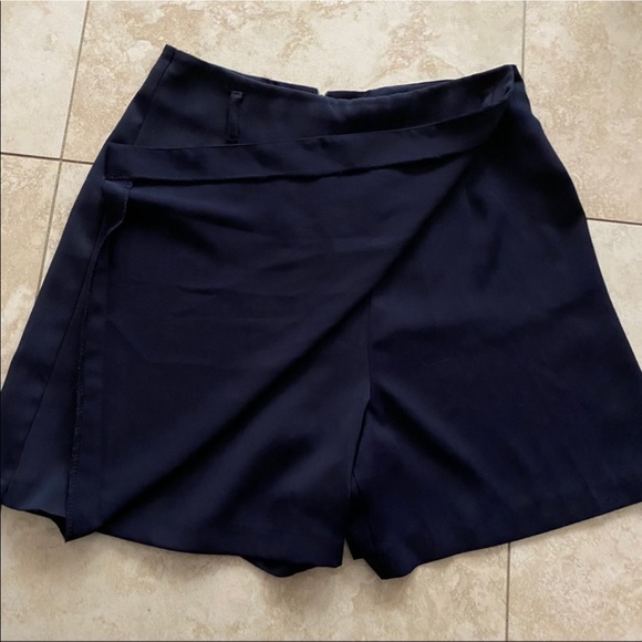 Navy blue skort - Picture 2 of 6